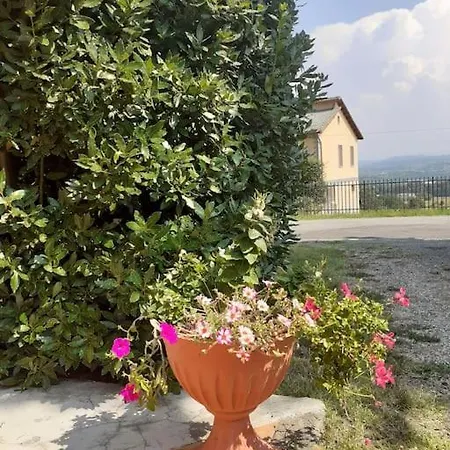 Σπίτι διακοπών Graziosa Cascina Con Terreno Nel Verde Intera Casa A San Giacomo Di Rocca Grimalda 15078 Al