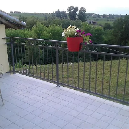 Graziosa Cascina Con Terreno Nel Verde Intera Casa A San Giacomo Di Rocca Grimalda 15078 Al Casa vacanze *
