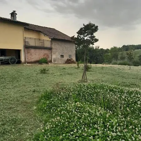 Casa vacanze Graziosa Cascina Con Terreno Nel Verde Intera Casa A San Giacomo Di Rocca Grimalda 15078 Al